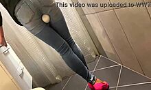 Desperate pee in jeans then he pees on ass and i blow him 😩