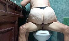 I fuck my stepmother in the shower