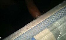 masturbándome con mi juguete de goma