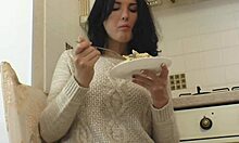 Cute Boo Girl Sent Me A Hot Solo