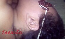 enchendo o cuzinho da puta de porra