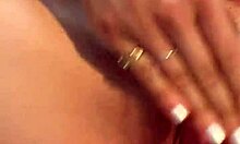 I suck that huge cock and get bangd hard. Pleas cum on me.