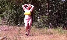 mommy with big ass relaxing on coast