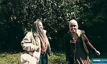 Hot chicks scarlett and naomi suck huge dick at party 😍