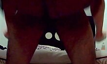 Linda Casada Va De Compras Al Super-Clip