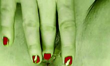 she hulk's green pussy exposed