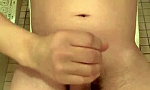 i was masturbatin alone in my room and it felt so good