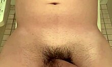 i was masturbatin alone in my room and it felt so good