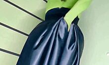 she hulk's green pussy exposed