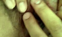 me coge por mi coño peludo y apretado