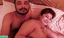 Horny bhabhi sudden sex with local laundry boy naughty bhabhi sex!