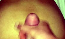 Amateur doggystyle cumshot