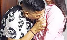 I visited the neighbor and fucked her pussy during work hours!