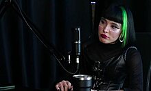 Carol and Bia in hot podcast prelims on Sheer 😏