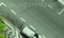 I went down for ifood and my neighbor called me to fuck, did it happen?