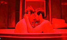 Serial gay indian sex fierbinte în cadă