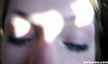 Oye, atrapé a esta zorra callejera en el carro para sexo rápido por dinero