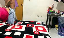 en el transporte publico tambien se liga