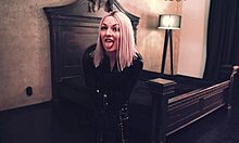 Big ass milf in latex teases