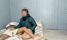 Hot Muslim Kamwali Girl Distracted by Landlord's Big Cock While Cleaning in Indian Ranch