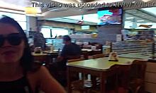 Minha Namorada Perdeu Aposta E Se Masturbou No Restaurante!