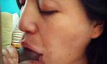 mi cuñado me encontró desnuda y me hizo mamar antes de follar