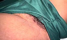 indian bhabi masturbates big wet hairy pussy 😍