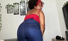 bbw farting beauty in blue jeans