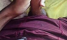 Young Brazilian masturbates and talks dirty.