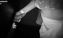 glory hole - dei para um gostoso minha buceta - pedir pra entrar e me comer na cabine