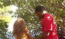 quickie at the beach with deepthroat and cumshot