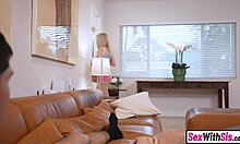 stepbro catches stepsis masturbating and rails her teen pussy 😈