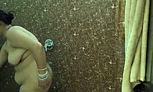 Desi Girl Dazzles in Seductive Photoshoot and Dance Routine