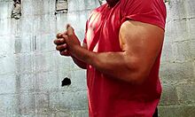 whoa yuri gaúcho brazilian bear flexes hairy muscles handjobs huge cumload 💦🐻