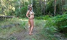 im a foxy blonde flashin my big tits outside cutie 😘🌳