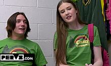 FLEXIBLE SHOPLIFTER TEEN SUCKS AND RIDES TO ESCAPE JAIL IN WILD BLOWBANG! 😱🍆