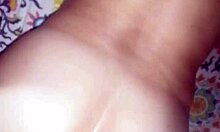 la esposa madura y sexy de mi amigo ruega por anal en su gran culo apretado