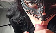 Amateur milf devours thick cum-glazed muffin in pantyhose fetish feast