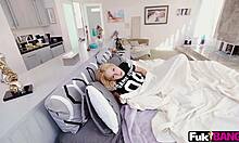 Goldie’s Tight Pussy Stretched to Limit by Big Cock Ride