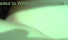 Safadoscasal gozei gostoso na carinha da esposa safada delicia total blowbang fun