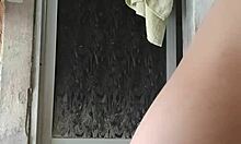 look at this innocent latina curvy girl bathing on spy cam 😍🛁