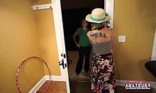 SKINNY HOTTIES LAUREN AND PIXIE PIE SHARE DICK FOR SUCKING BANGING AND FACIALS