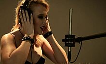 lesbo babes squirt passionate milf teen threeway