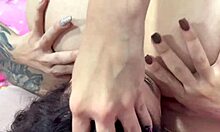 devoro culo de mi mejor amiga post gym parte 2