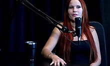 ruiva carla santos quer mais anal com amigos fetiche em lingerie vermelha transparente.