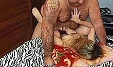 essa safadinha curvy in lingerie fingers her sexy fat belly curves