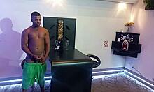 suzie slut gets motel anal fisting from bruninho bombom lover