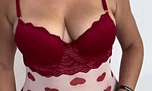 fui ver o apê e o dono me pegou de jeito me fodeu gostoso no sofá