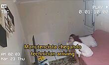 Safada Bare Ass Gets Fucked By Net Technician Cumshot