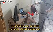 Safada Bare Ass Gets Fucked By Net Technician Cumshot